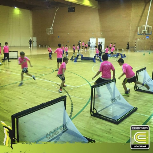 NEW FOR 2017 : COERVER COACHING FUTSAL