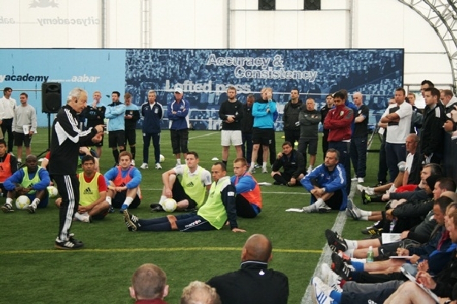 COERVER YOUTH DIPLOMA 2013 – BOOKING NOW AVALIABLE